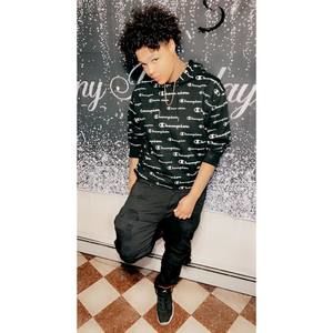 Meet your Posher, Alizé